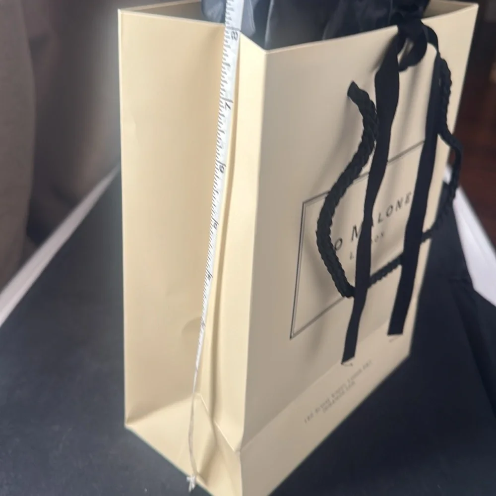Jo Malone Bags - Picture 7 of 7